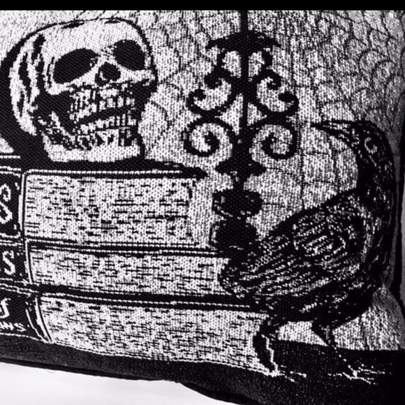 Halloween Skull Pillow Candlelabra Poison Spell Books Black - Picture 11 of 12